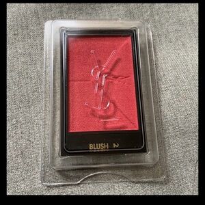 2 YSL Yves Saint Laurent Couture Blush 2 Powder New